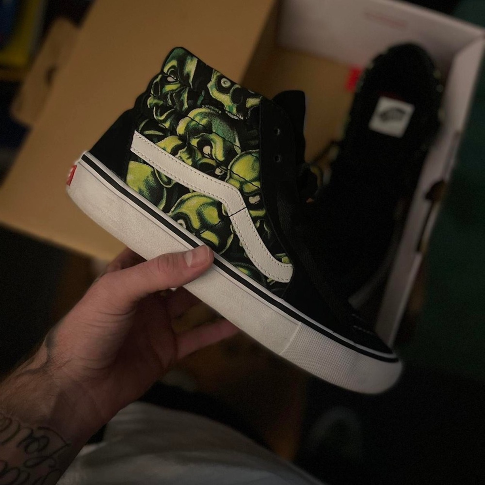 SUPREME SKULL PILE VANS 9.5
